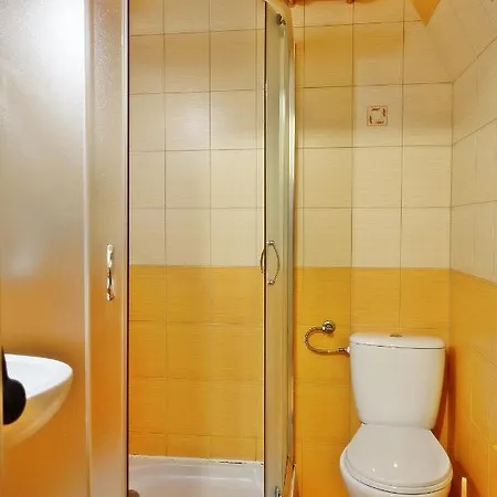 Goscinne U Moni Rum i privatbostad