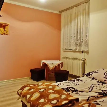 Homestay szállás Goscinne U Moni