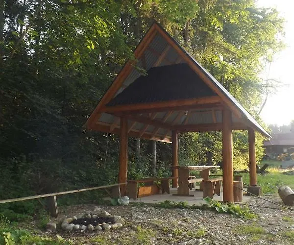 منزل للإقامة Goscinne U Moni بيالكا تاترزانسكا